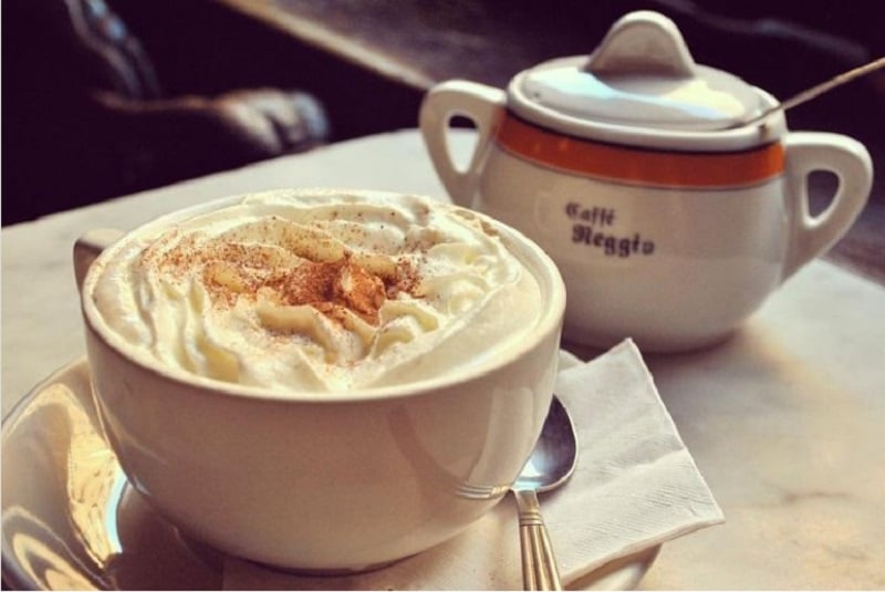 Café Reggio for Refreshment